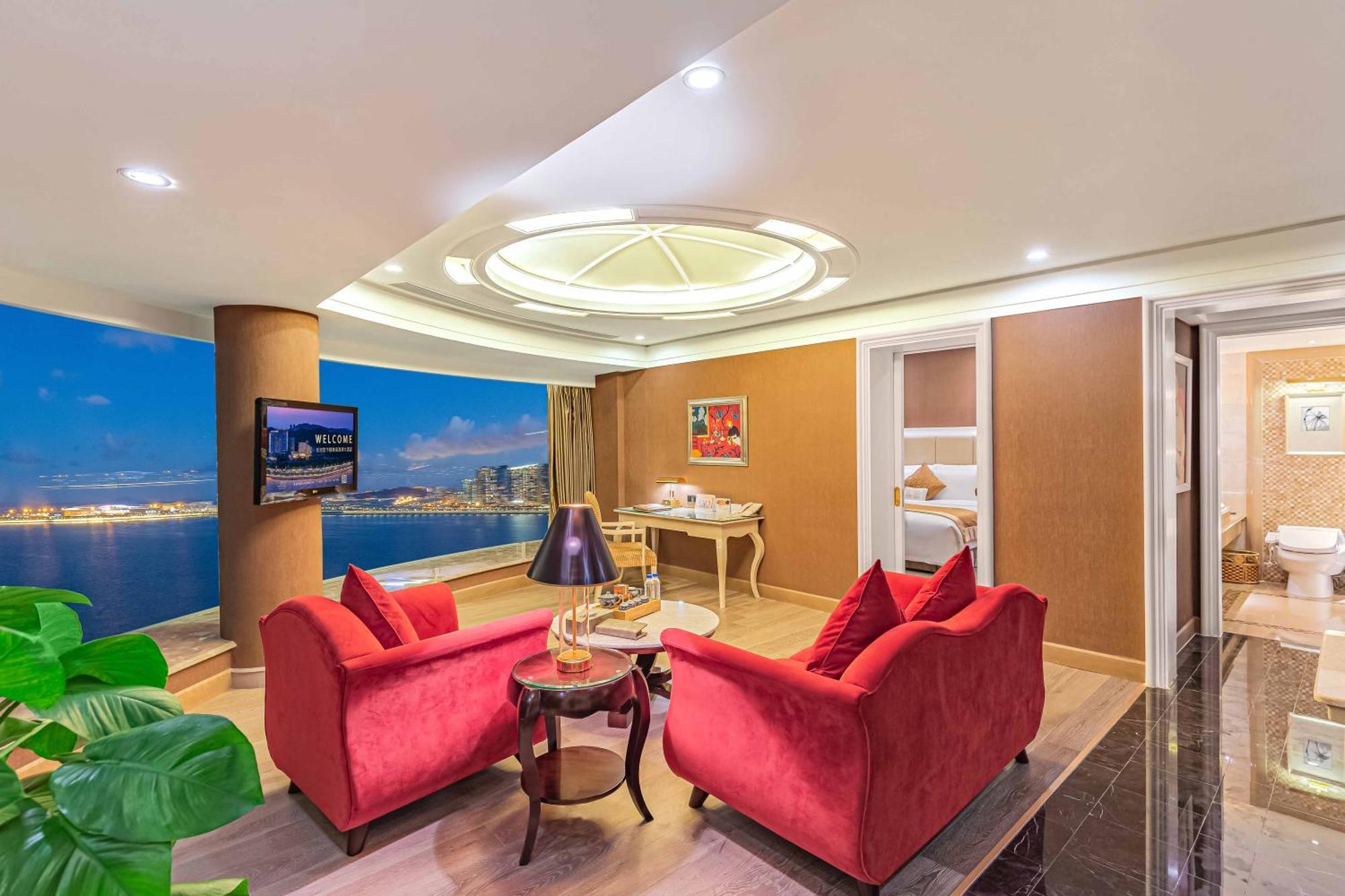 Grand Bay Hotel Zhuhai Extérieur photo