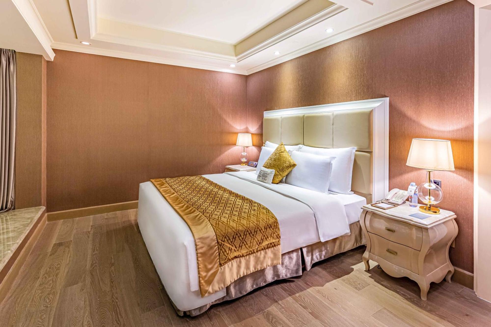 Grand Bay Hotel Zhuhai Extérieur photo