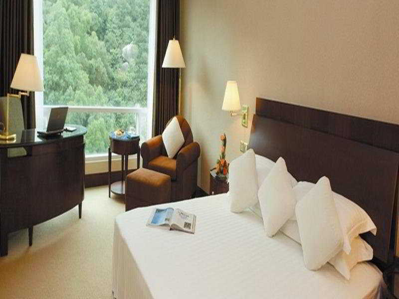 Grand Bay Hotel Zhuhai Extérieur photo